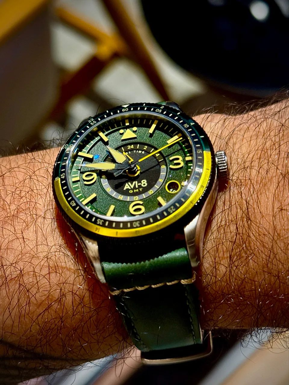 Relógio avi-8 flyboy gmt automático  - Foto 2