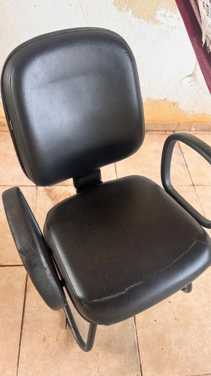 Vendo duas cadeiras