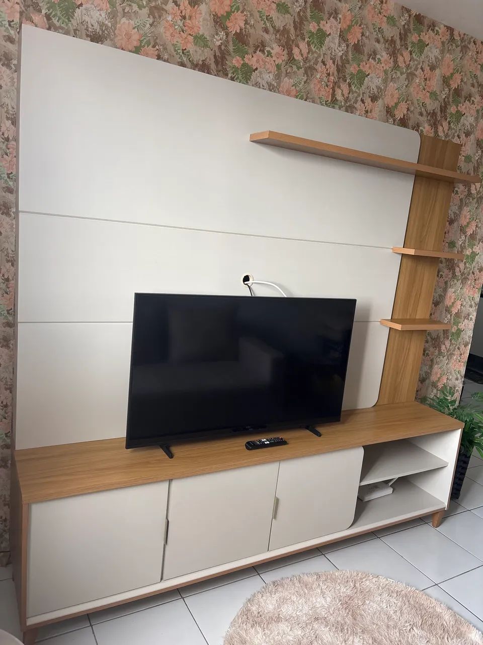 PAINEL DE SALA SEMINOVO - Foto 2
