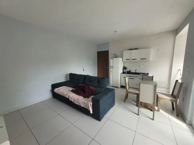 Apartamento semi mobiliado