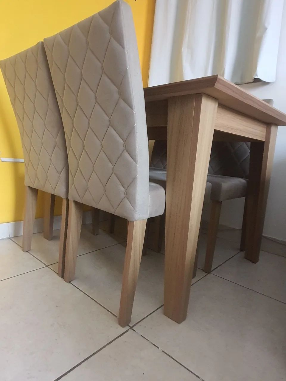 Mesa de Jantar com 4 cadeiras - Foto 2