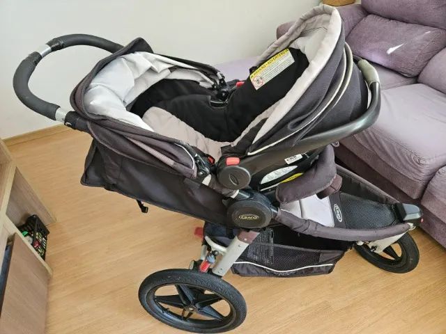 Carrinho de passeio + Bebê conforto - Foto 4