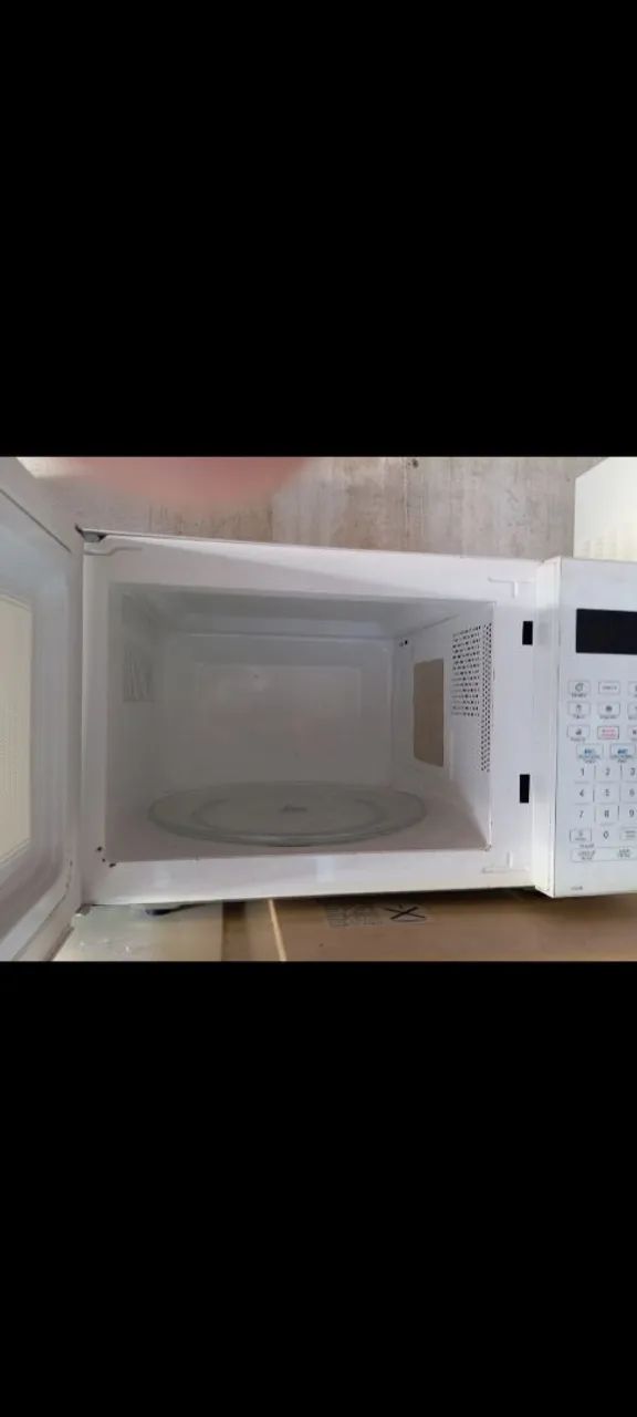 Microondas Philco 31 litros funcionando perfeitamente  - Foto 2