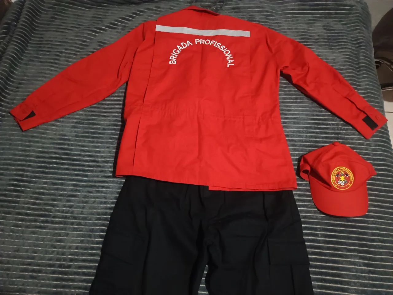 Gôndola bombeiro civil bota camisa calça boné  - Foto 2