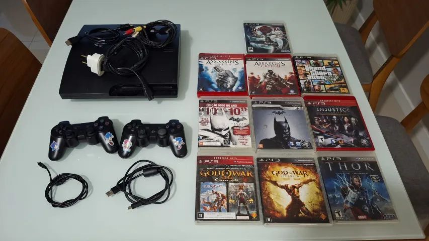 PlayStation 3 Slim - 2 Controles + Cabos + Jogos