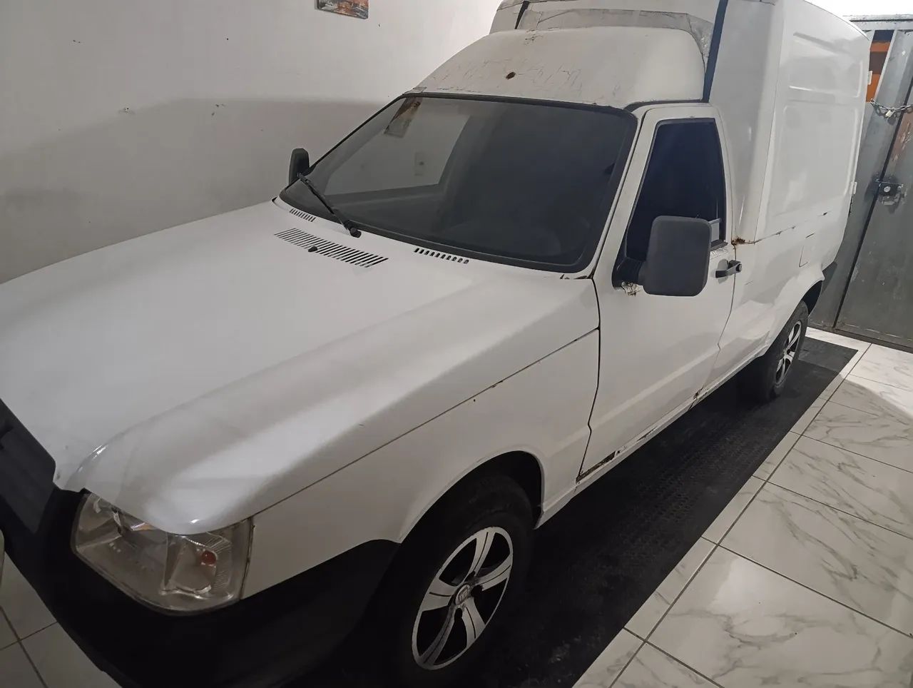 TRABALHO COM FIORINO / PRESTO SERVIÇO 