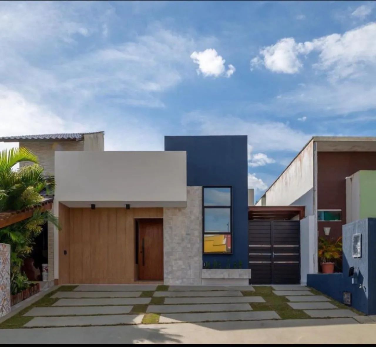 Casa condomínio, 2 quartos. 