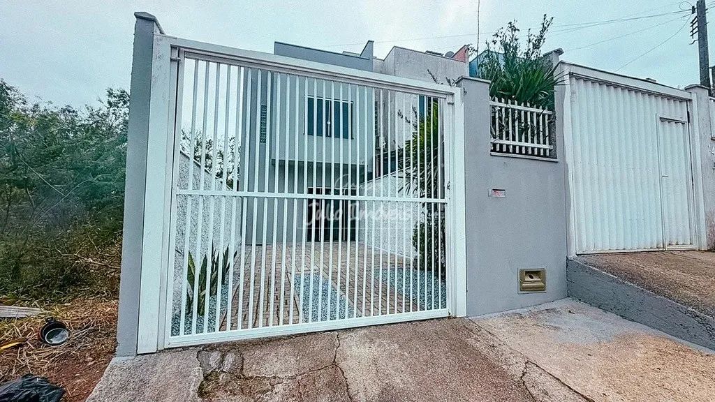 Sobrado geminado 2 quartos Águas Claras Brusque