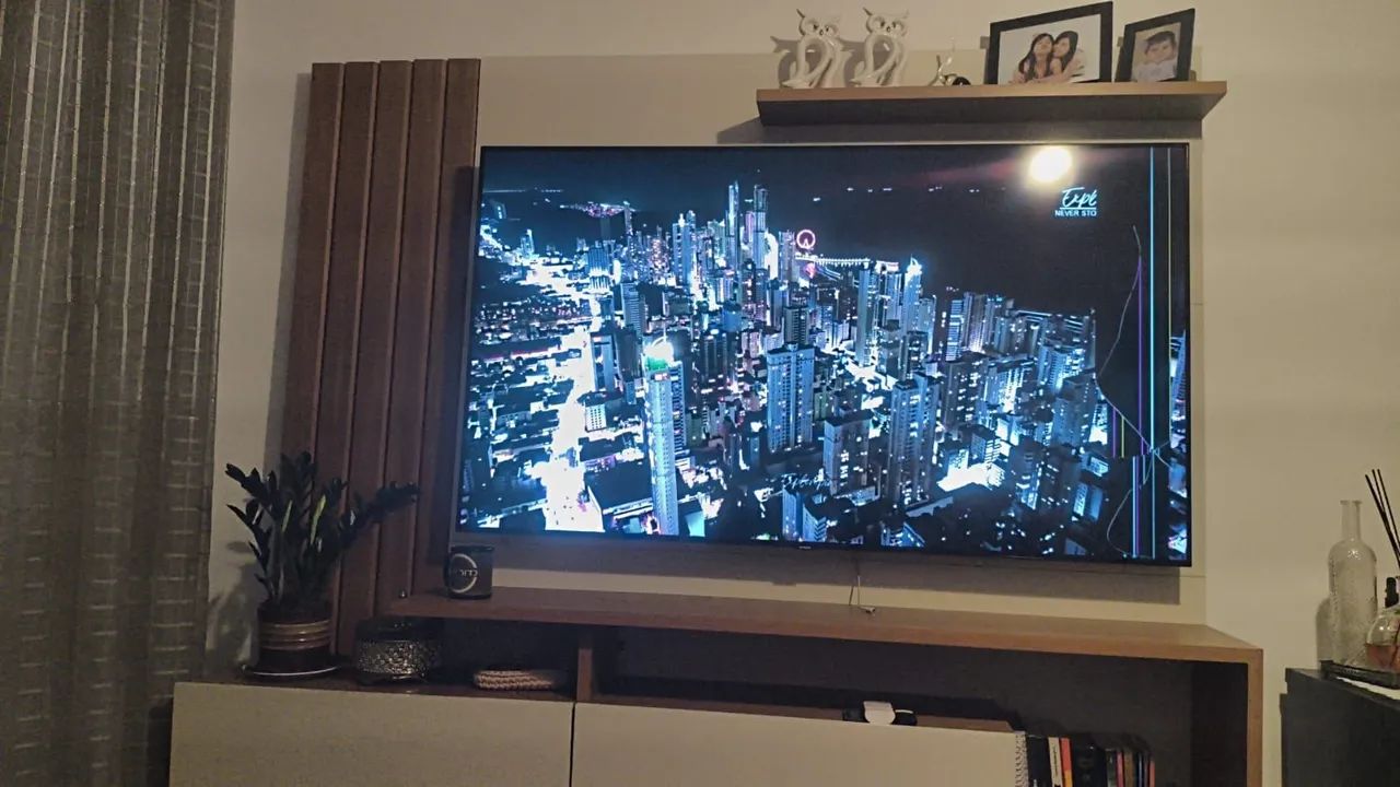 TV Samsung 65 polegadas (com avaria) - Foto 3