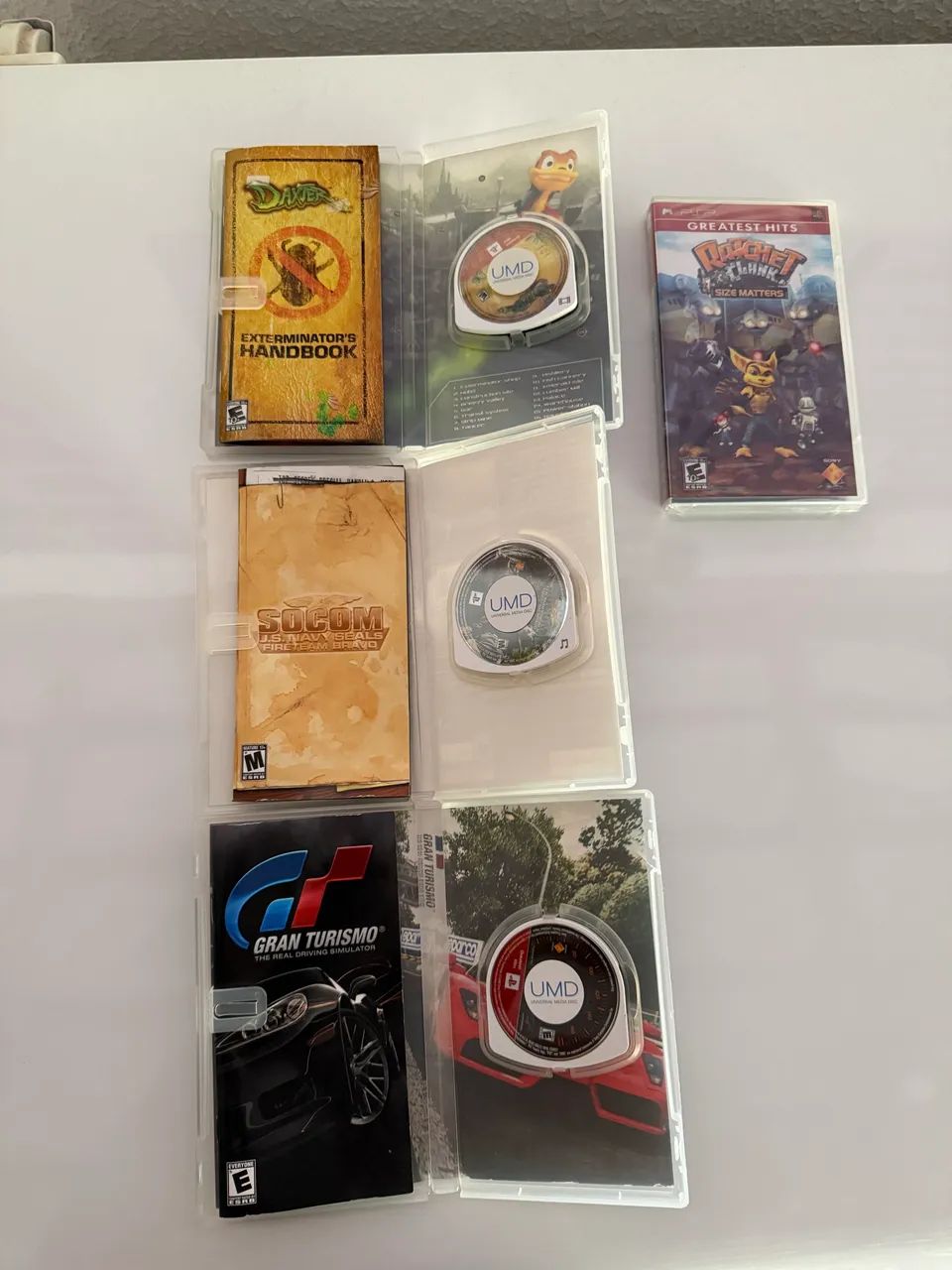 Lote de 4 Jogos PSP  - Foto 3