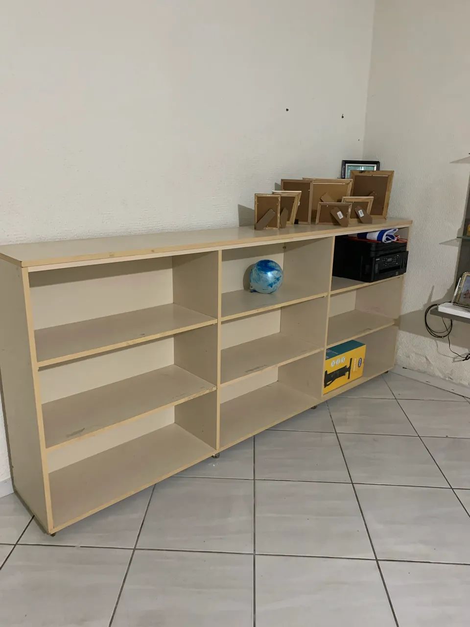 Estante com rodinha,