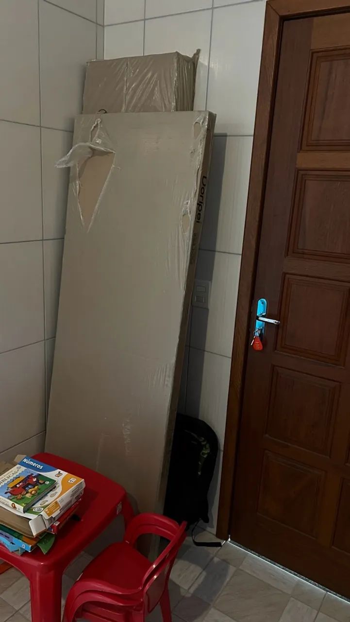 Vende - se guarda roupa embalado  - Foto 3