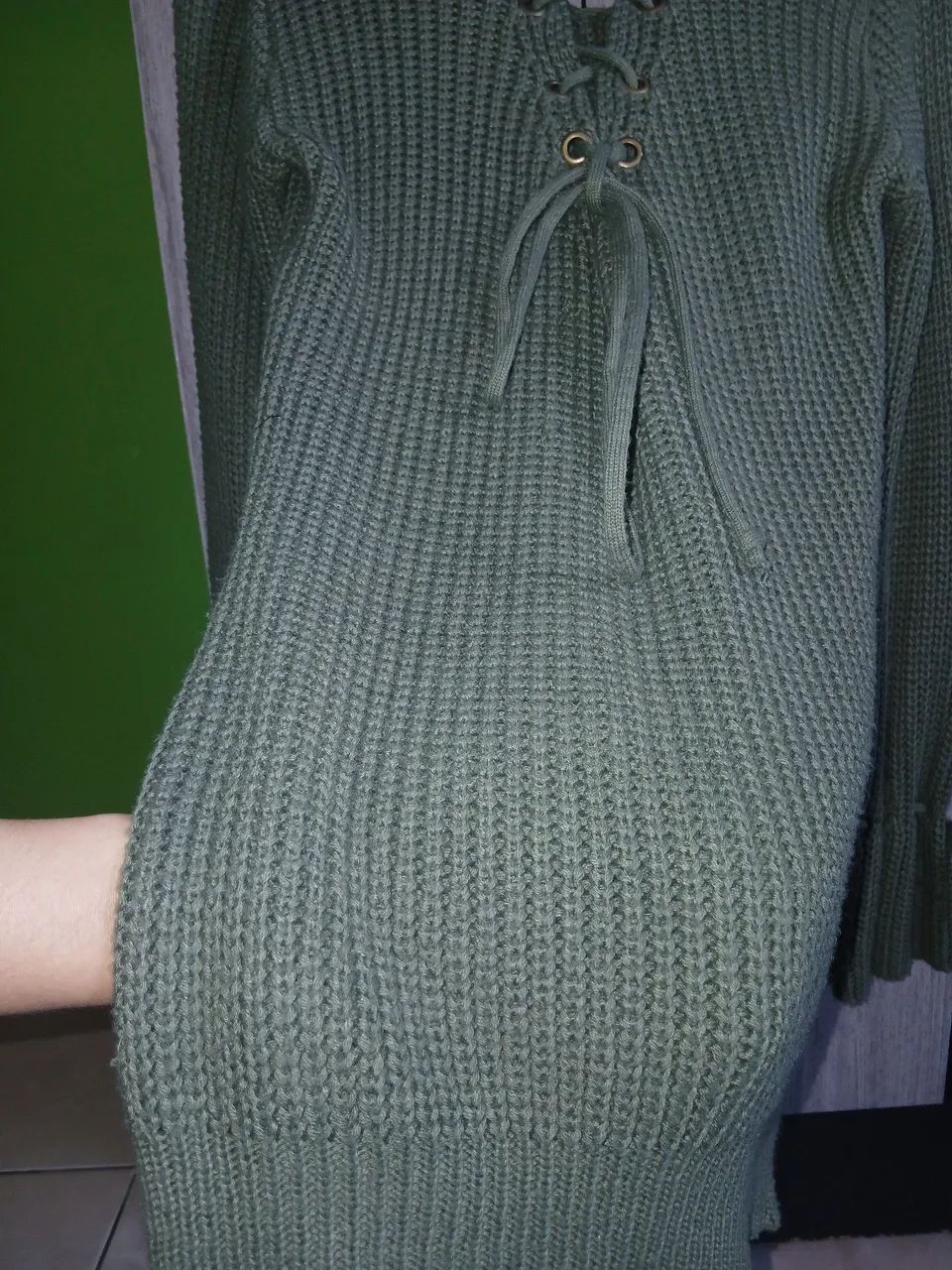 Blusa tricot verde militar usada. - Foto 5