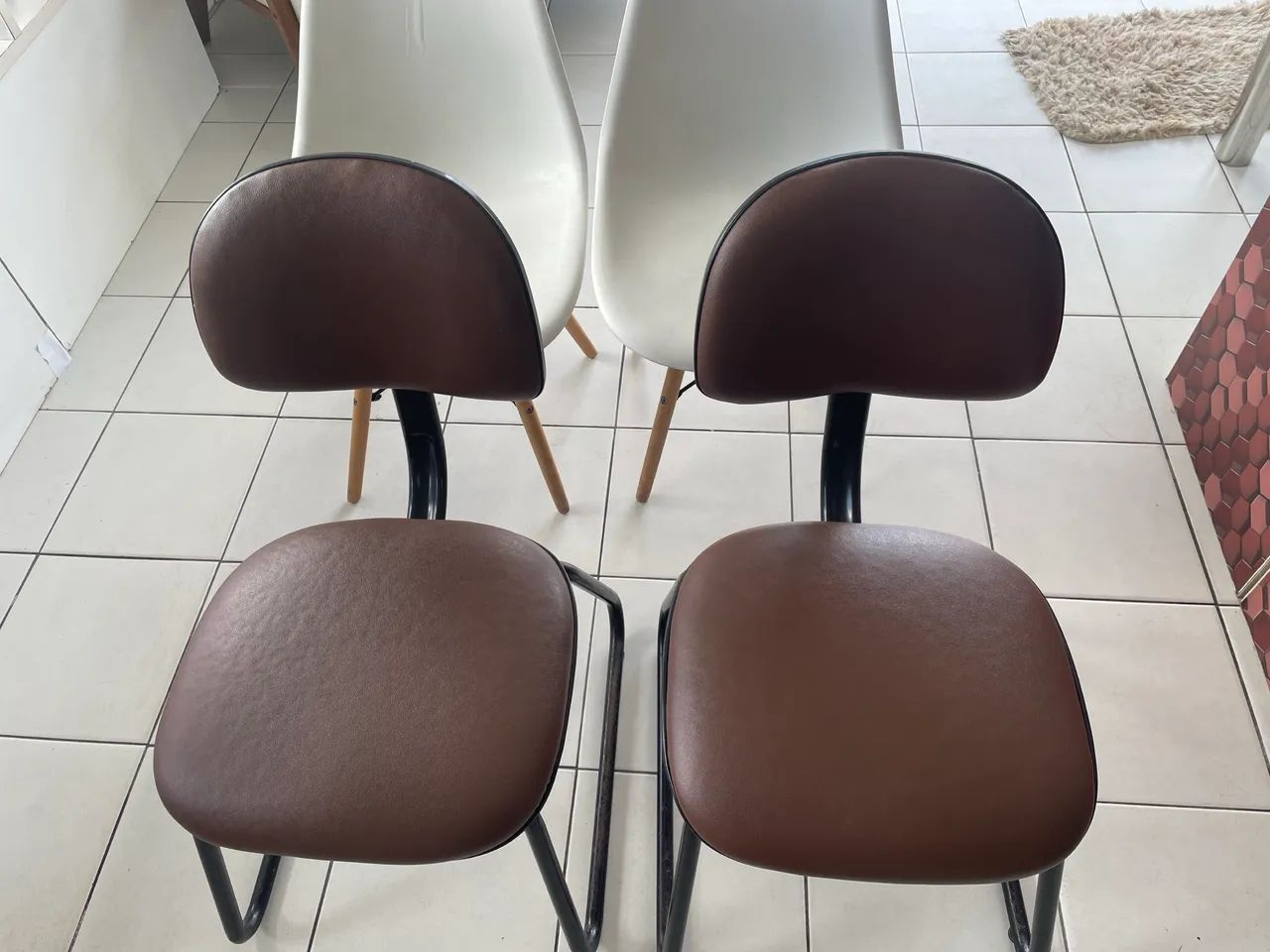 Vendo 4 cadeiras  - Foto 2
