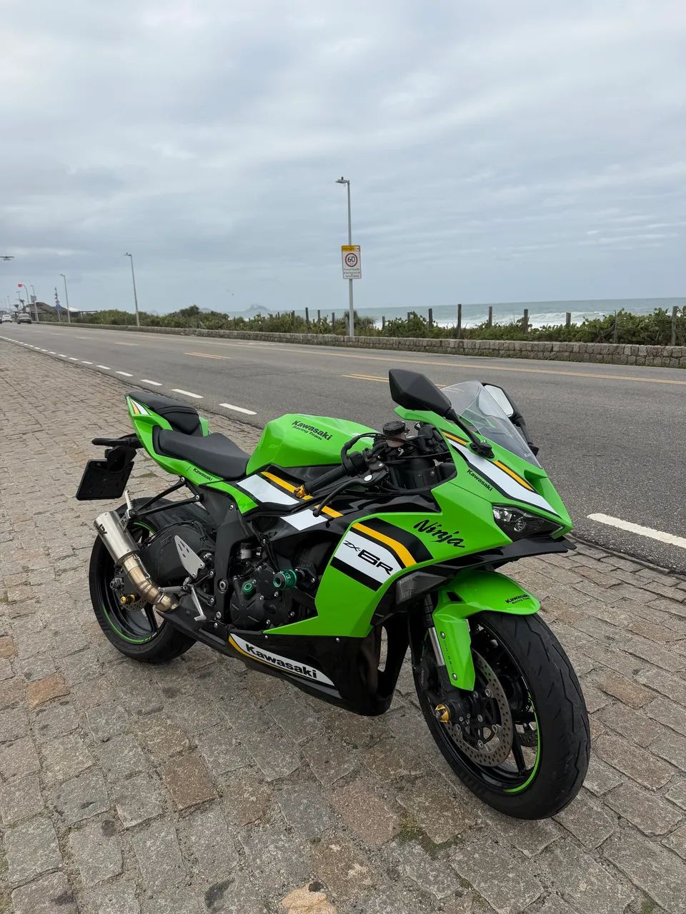 Zx6r 