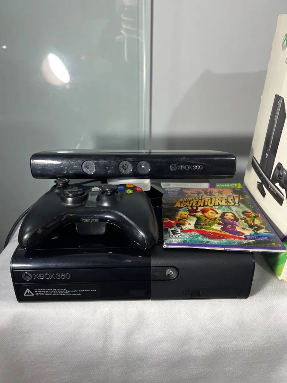 Xbox 360 completo com Kinect + Jogo