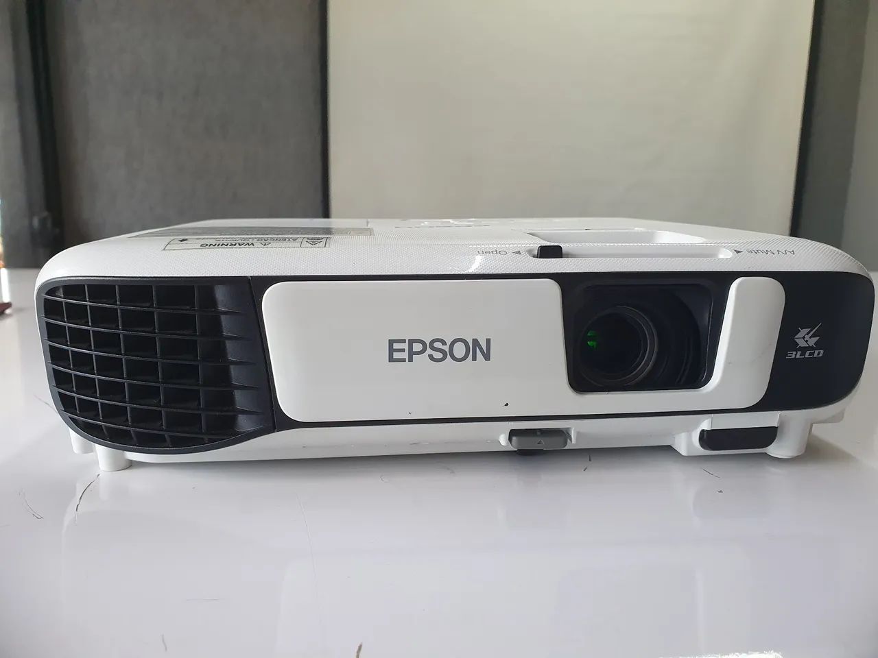 Projetor Epson  S41+  - Foto 4