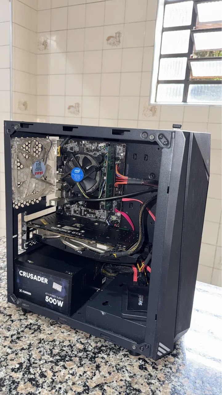 PC GAMER 