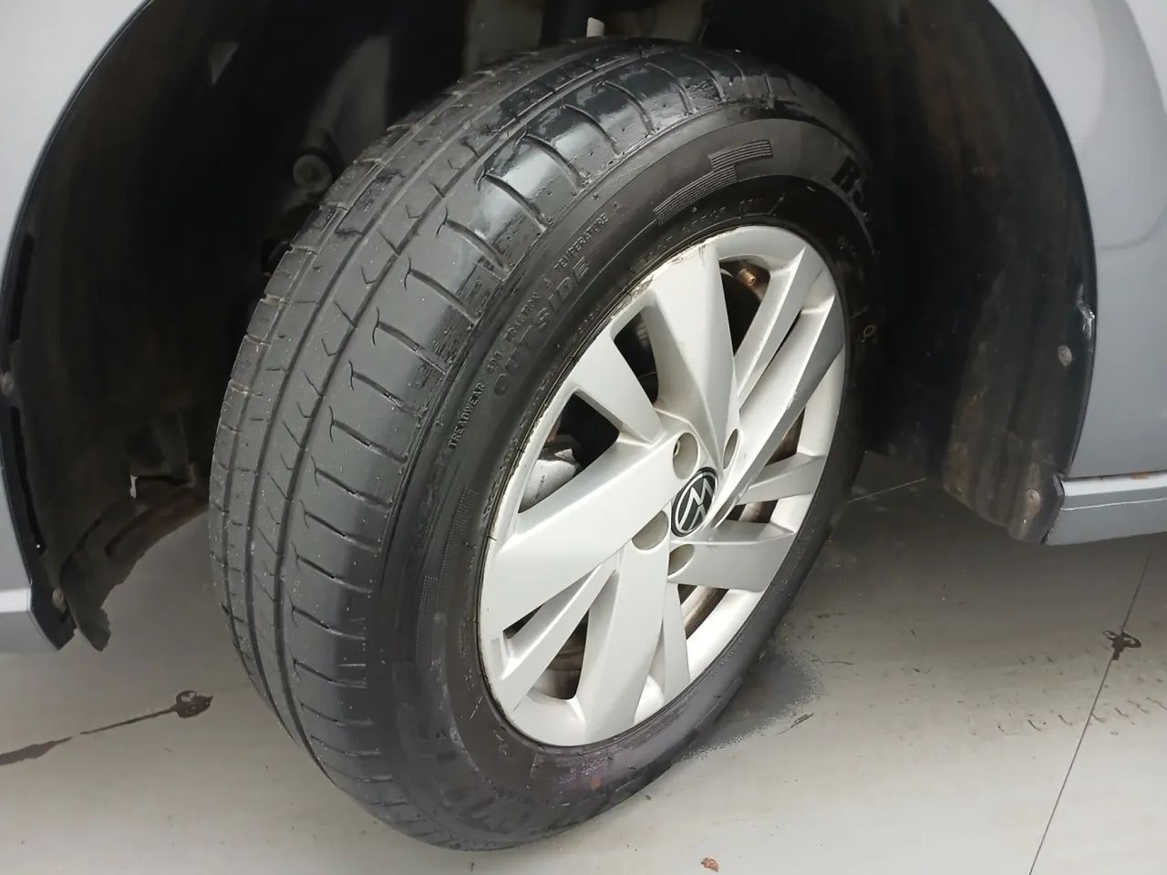 Volkswagen Polo 1.0 MPI Flex 12V 5p, foto 11 de 18