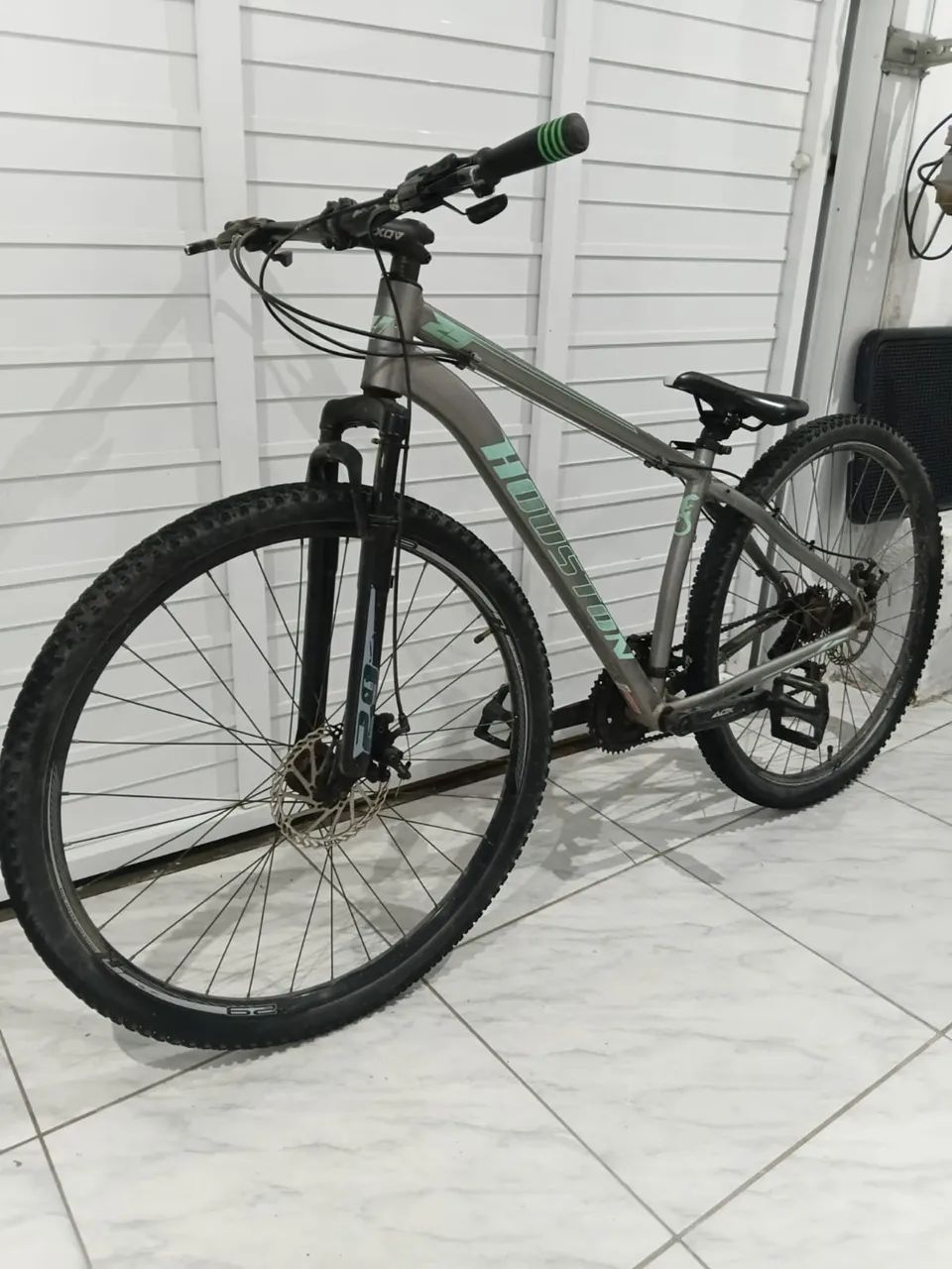 BICICLETA HOUSTON ARO 29 - MUITO CONSERVADA - Foto 2
