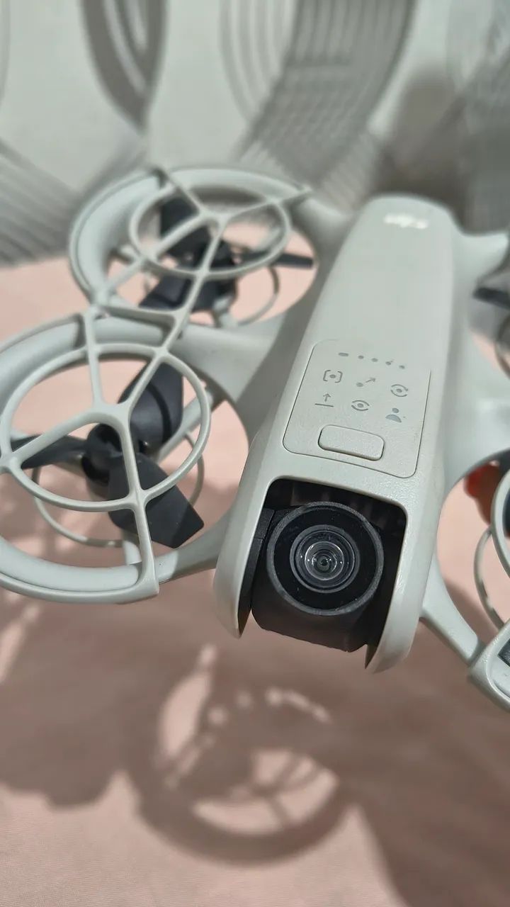DRONE DJI NEO