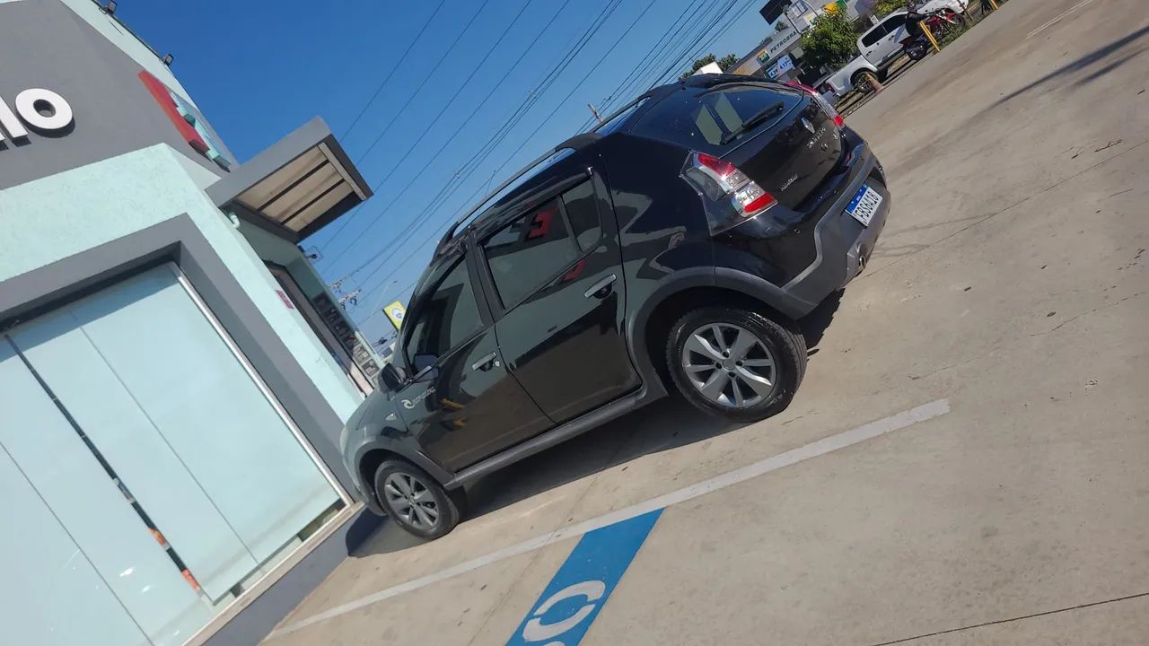 Renault Sandero SANDERO STEPWAY Hi-F. R. CURL 1.6 16V 5p 2012