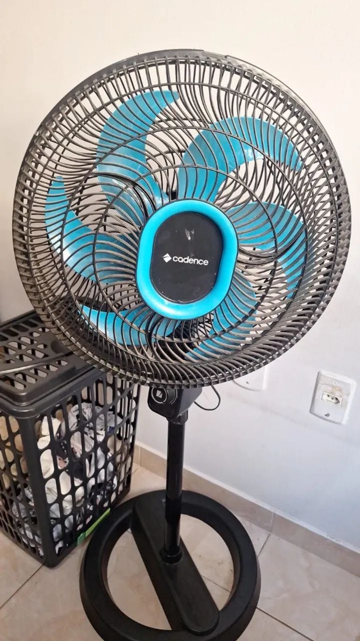 Ventilador de coluna cadence