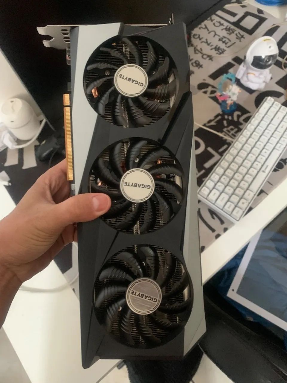 Rx7600 8gb 3 fans - Foto 3