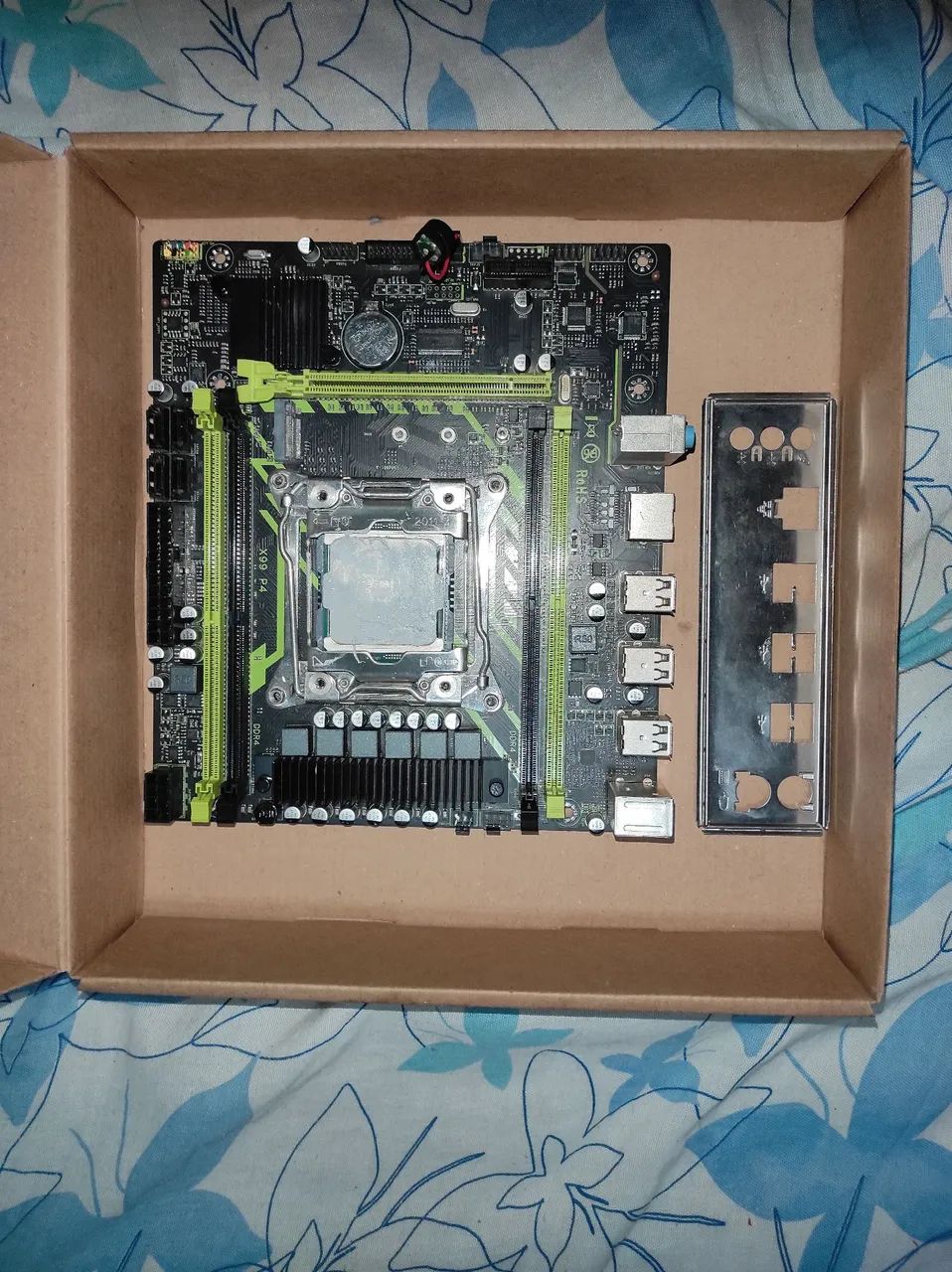 Placa mãe xeon x99 ddr4 com processador xeon e5 2680 v4