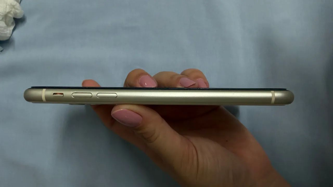 iPhone 11  - Foto 5