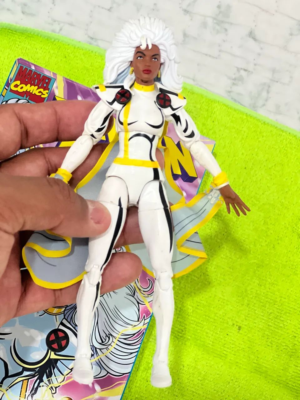 Tempestade marvel legends vhs - Foto 3