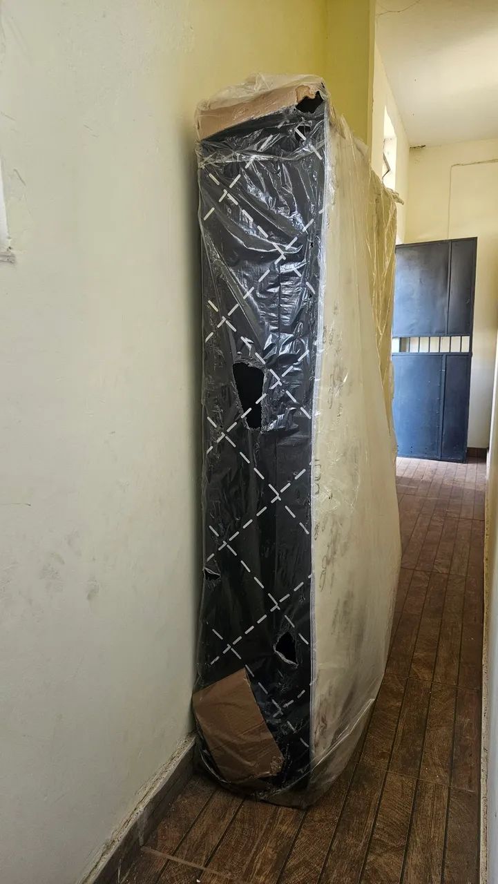 Cama de casal no plástico (nunca usada)  - Foto 4