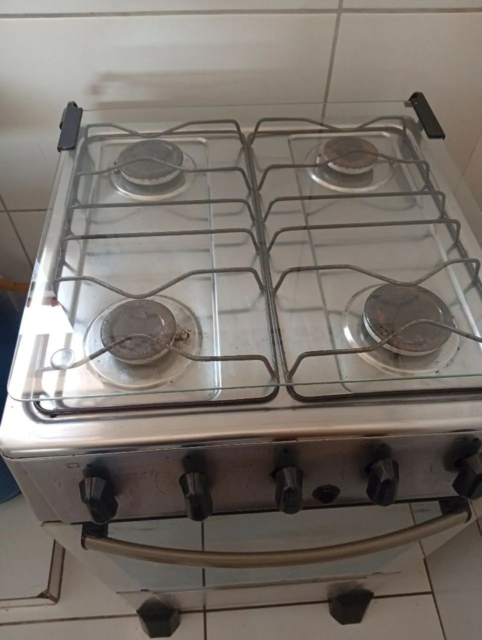 Vendo fogão de 4 bocas. - Foto 2
