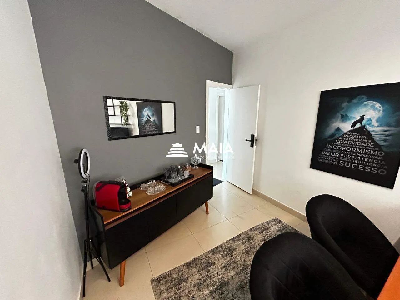 Sala mobiliada para alugar na Av Guilherme Ferreira - Foto 5