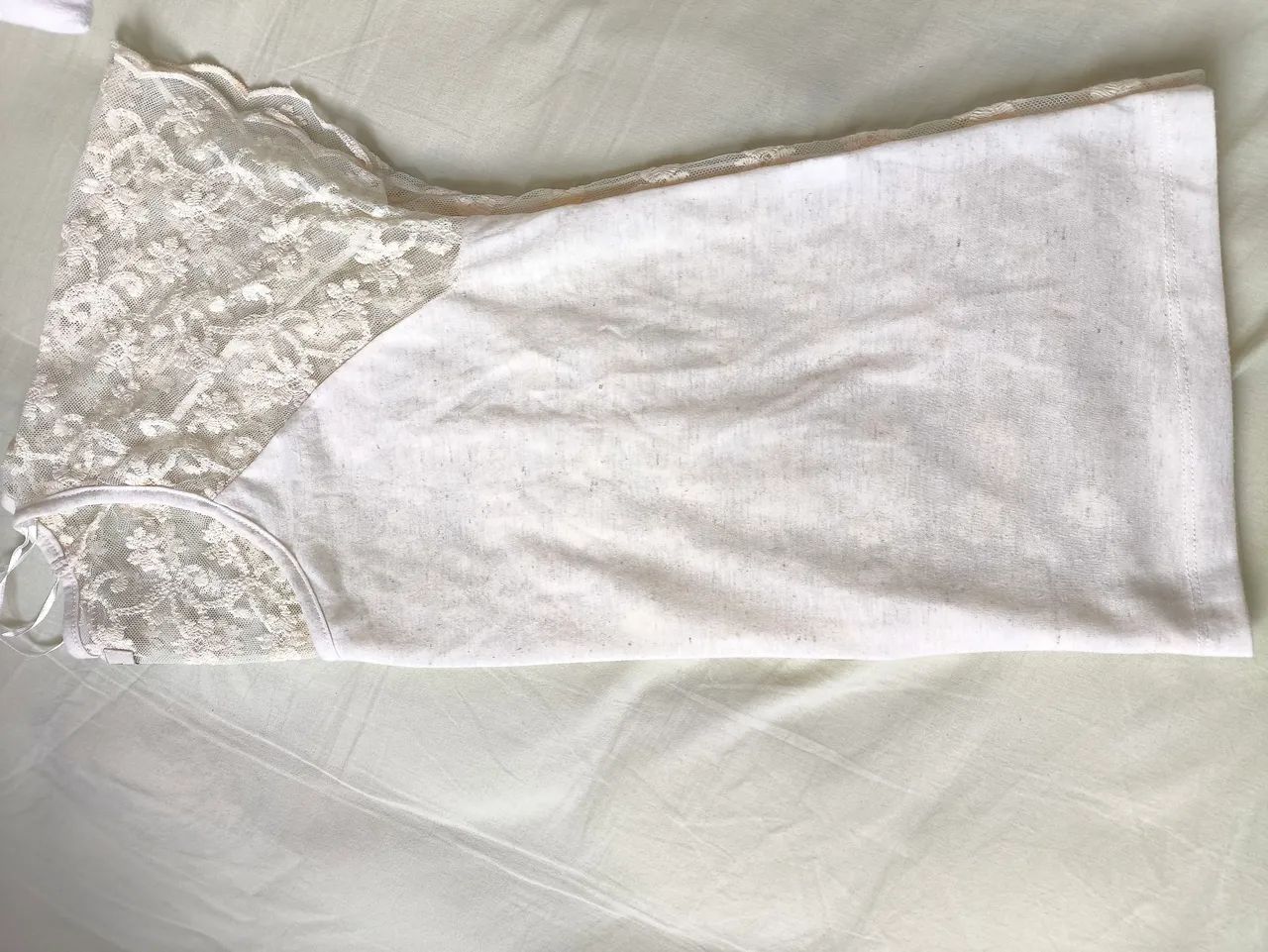 Blusa com renda nas costas e manga - Foto 3