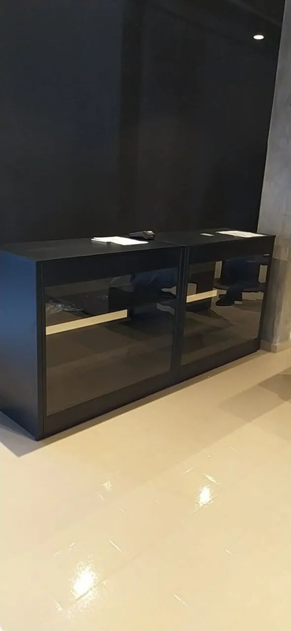 Balcão vitrine preto - Foto 3
