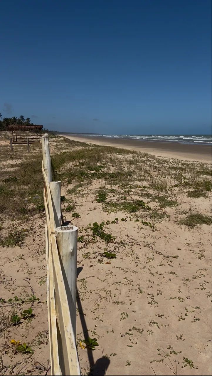 EXCELENTE TERRENO A BEIRA MAR 