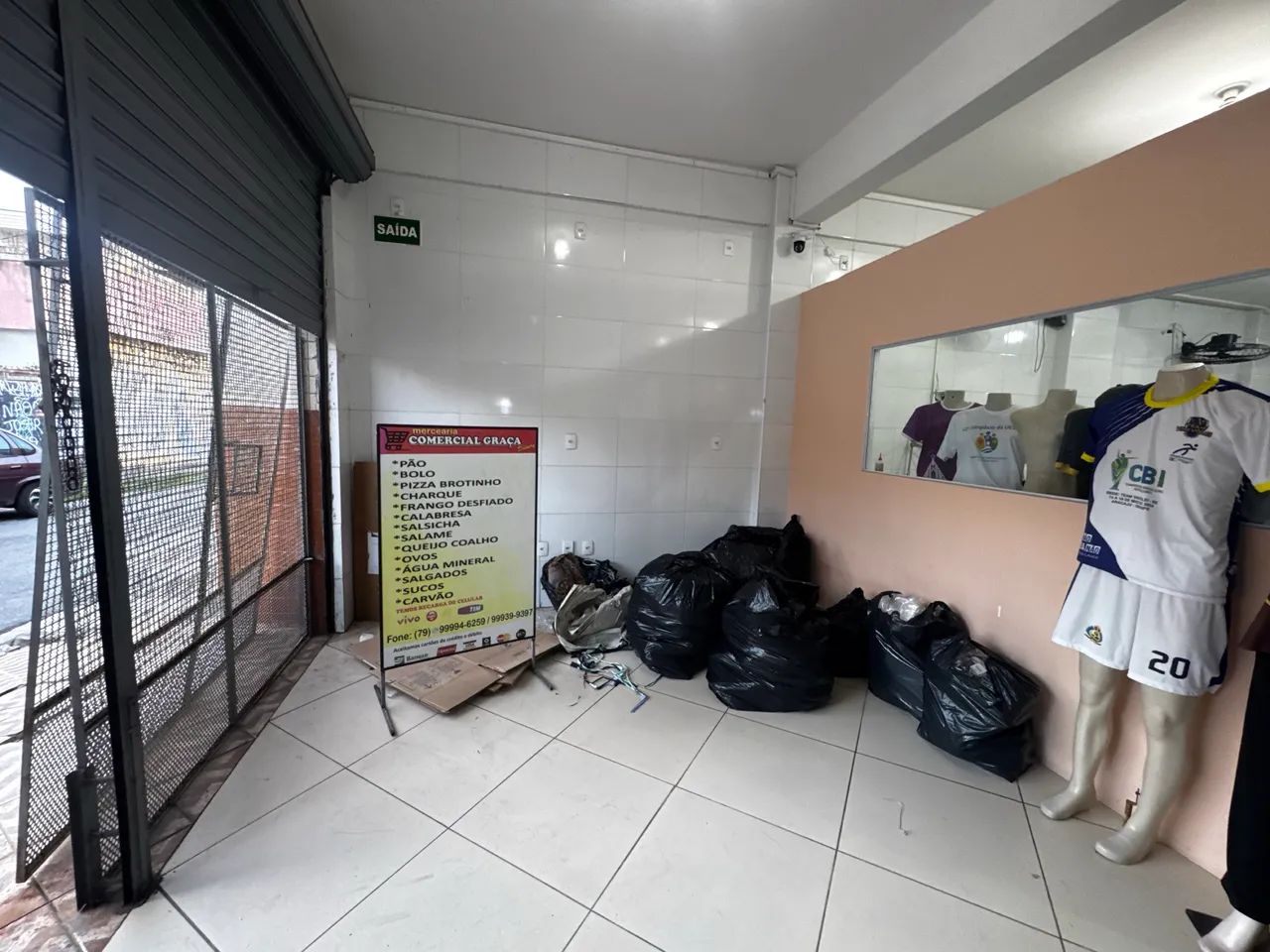 ALUGA-SE GALPÃO COMERCIAL - 126 m² | ARACAJU/SE