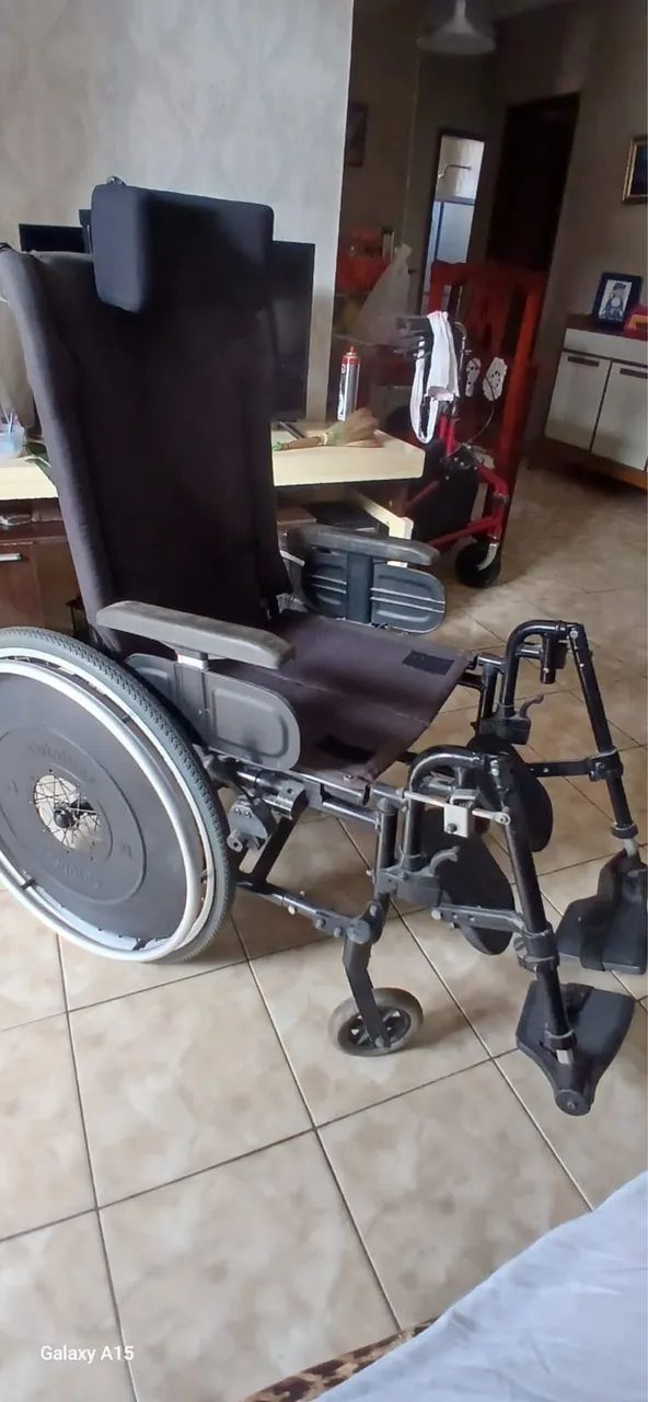 Cadeira de rodas ortobras