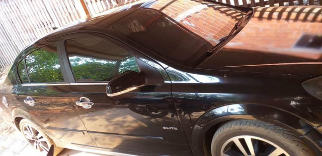 Vendo Vectra elite 2010 2.0 automático - Foto 3