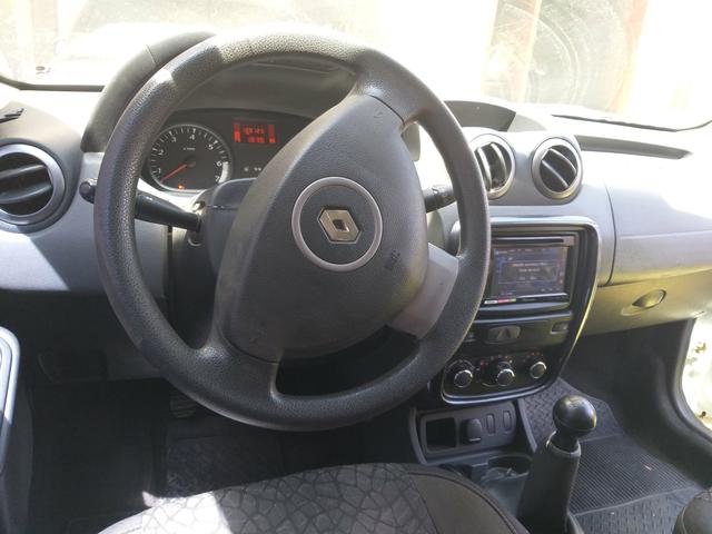 Duster 1.6 Mecânico completo excelente - Foto 7
