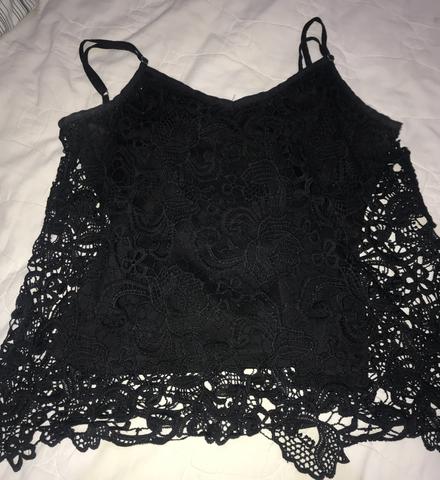Blusinha de renda!