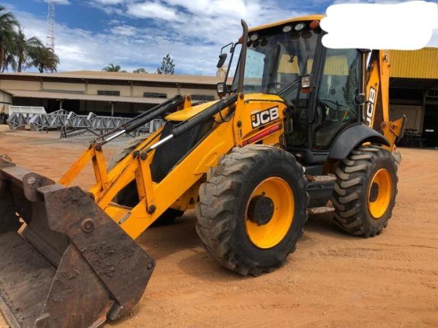 Retroescavadeira JCB - Foto 3