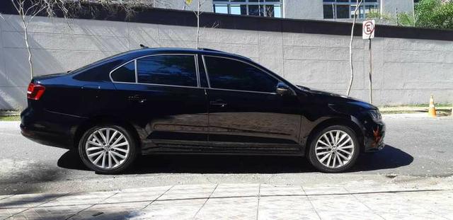 Volkswagen Jetta Confortline 1.4 TSI 17/18 - Pacote Premium - Foto 6