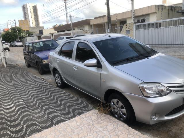 V/T Etios sedan X 1.5 2015/2015 de particular, Ipva 2019 ok! - Foto 12
