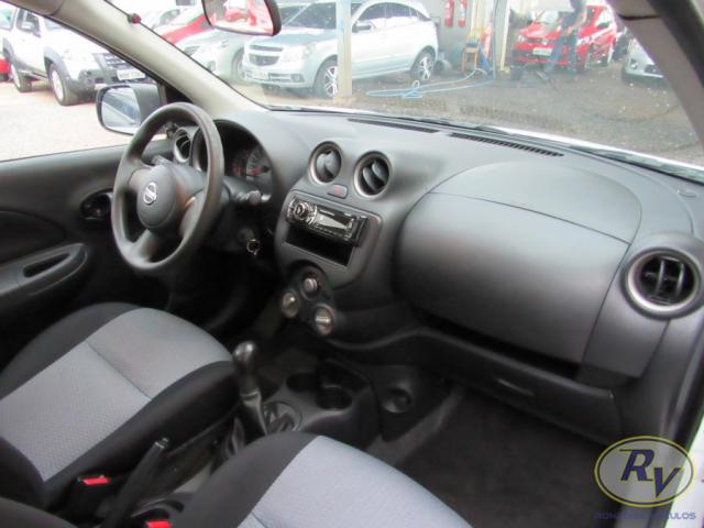 NISSAN MARCH 2013/2014 1.0 16V FLEX 4P MANUAL - Foto 5