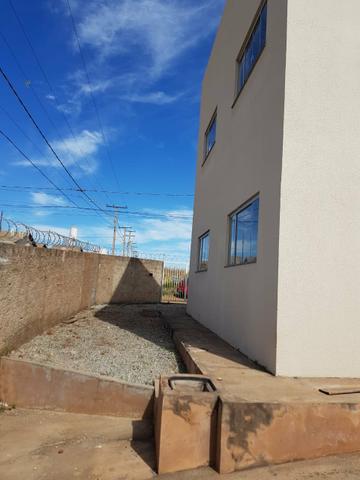 Apartamento 2 Qts, Sala, Cozinha, Banheiro, Área de Serviço e Garagem - Foto 6