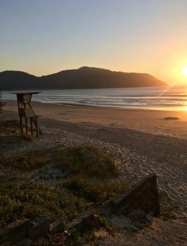 Aluguel Temporada - Casa Aconchegante a 40 metros da Praia - Foto 15