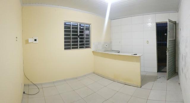 Alugo kit de 1 quarto e 2 quartos 603 no recanto das emas