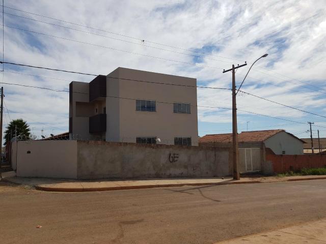 Apartamento 2 Qts, Sala, Cozinha, Banheiro, Área de Serviço e Garagem - Foto 4